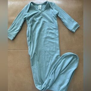 💛$15 FLASH SALE💛 Copper Pearl Olive Green Gown Newborn